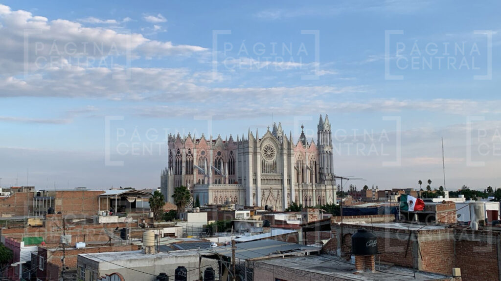 Templo Expiatorio Clima en León