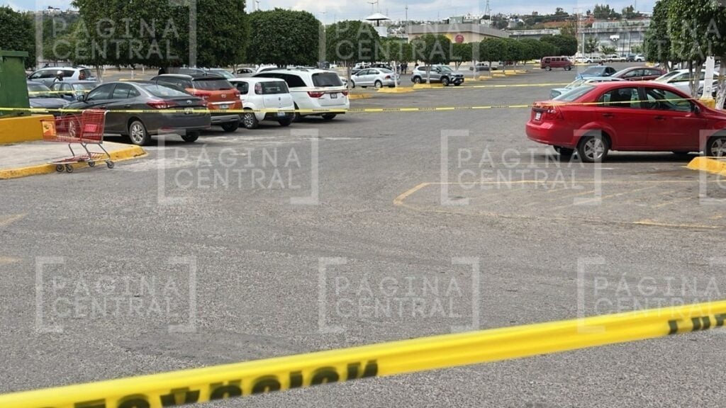 Portales de San Sebastián: Balean a hombre en asalto en Soriana