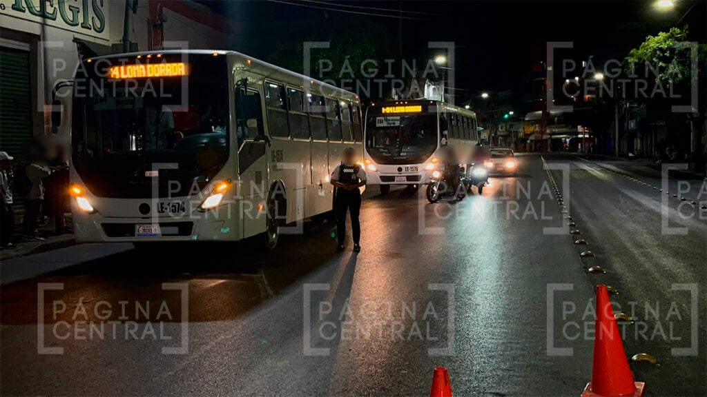 Miguel Alemán: Ciclista cae frente a 'Oruga' y muere atropellado