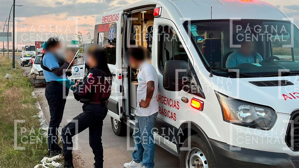 Eje Metropolitano: Camión de transporte de personal choca contra carro detenido