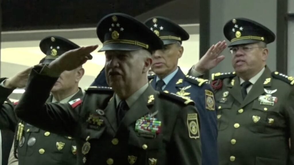 Ricardo Trevilla Trejo recibe el mando de la Sedena