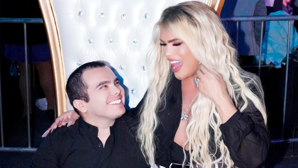 Gamaliel Román festeja 8 años de su clínica ‘Tanning Spa’