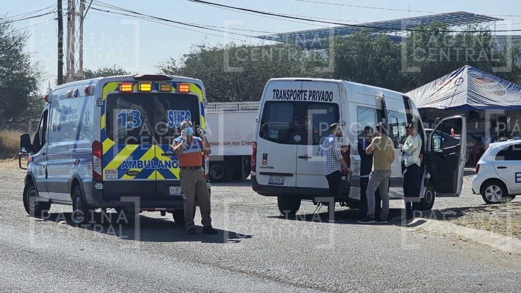Accidente en carretera León-Silao: Motociclista sale ileso de atropello