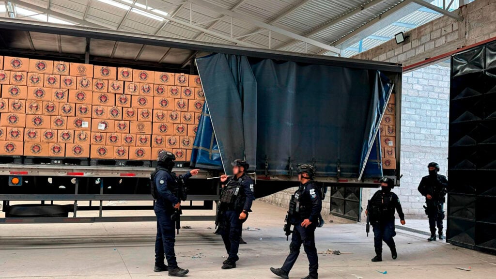 San Felipe: Aseguran mercancía presuntamente robada por más de 1 mdp