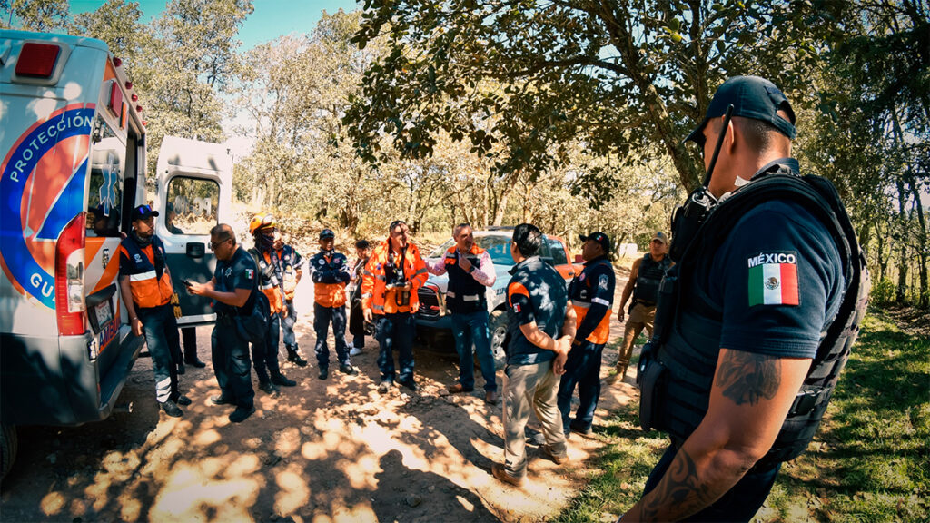 Sierra de Santa Rosa: Localizan a ciclista extraviado en la tras 14 horas de búsqueda