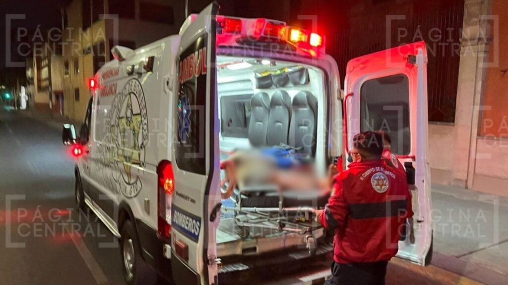 Ciclista es atropellado en la madrugada en el Barrio de San Miguel