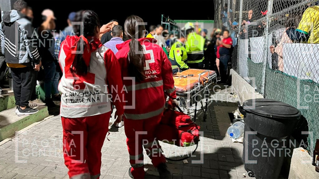 Las Huertas: Explota pirotecnia en una cancha de futbol rápido, hay 6 lesionados