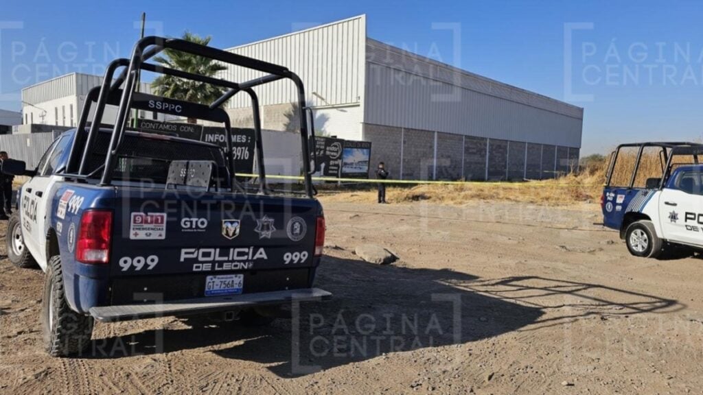 Encuentran a adulta mayor muerta en baldío de Industrial Pompa