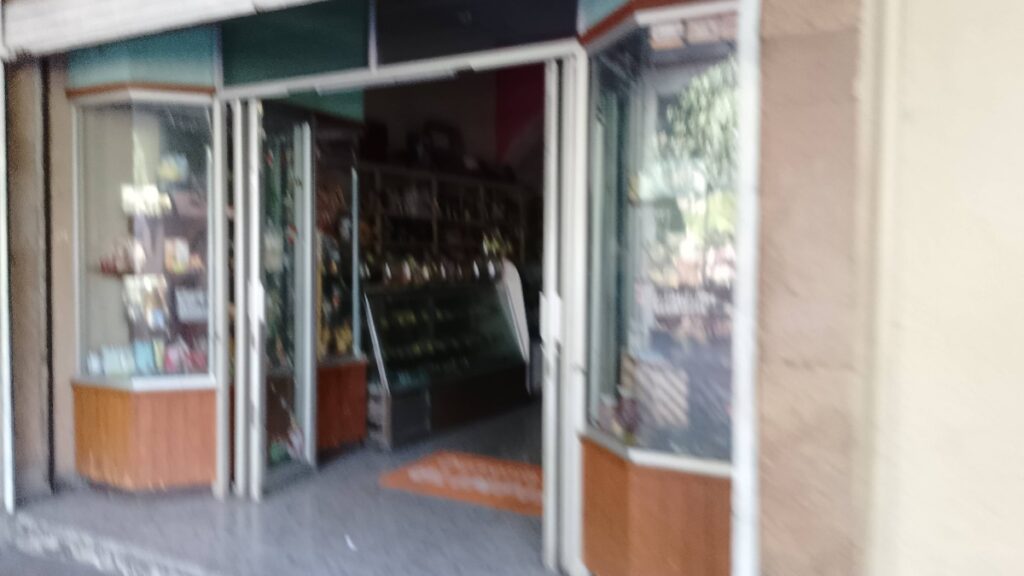 Centro se queda sin luz en plenas compras navideñas en León