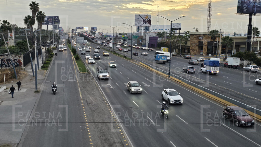 Bulevar Aeropuerto tráfico
