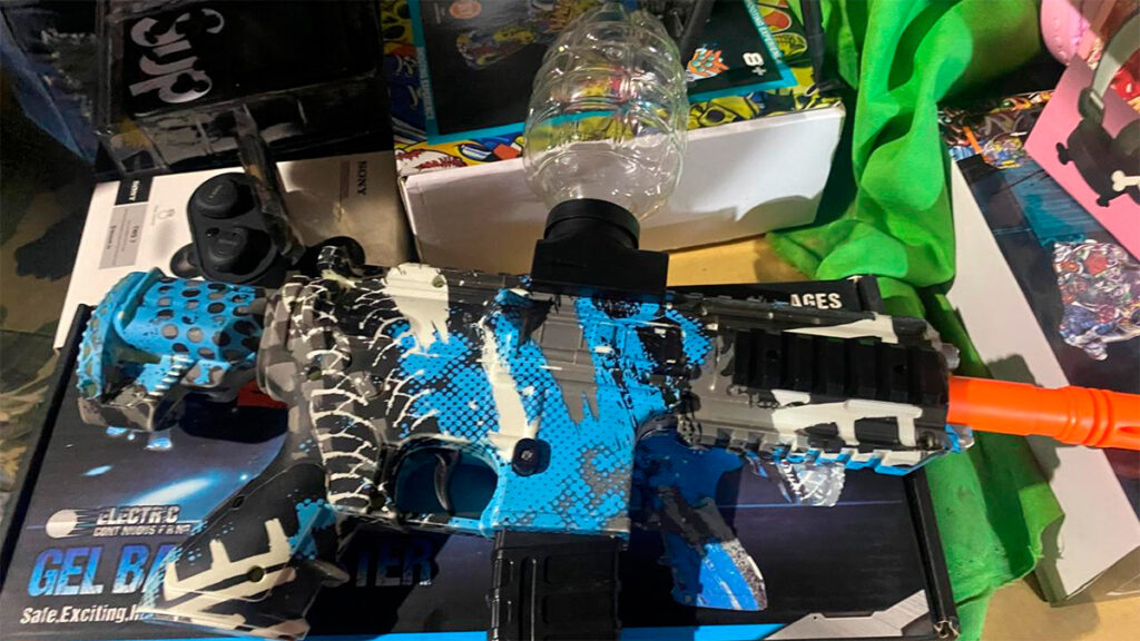 Los Reyes Magos y sus ayudantes llenan de magia los tianguis de León