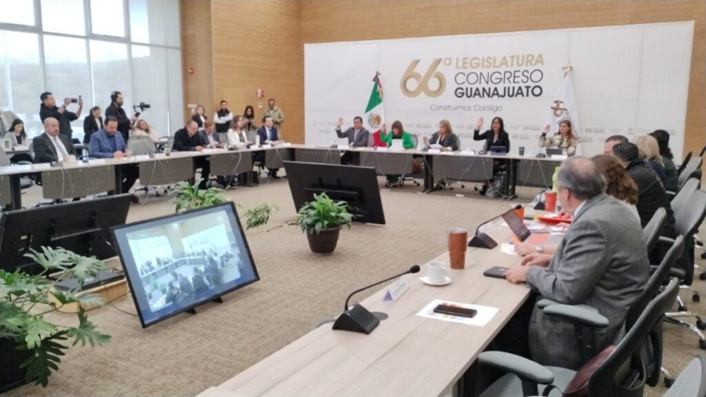 Entrevistan a aspirantes a la titularidad de la Fiscalía del Estado