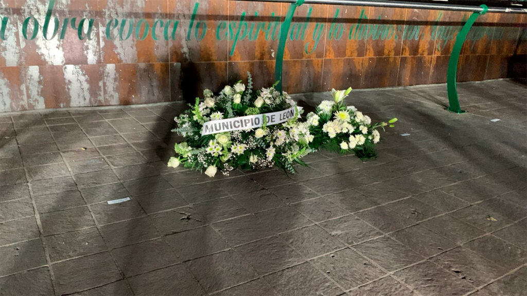 León: Autoridades recuerdan a los Mártires del 2 de enero