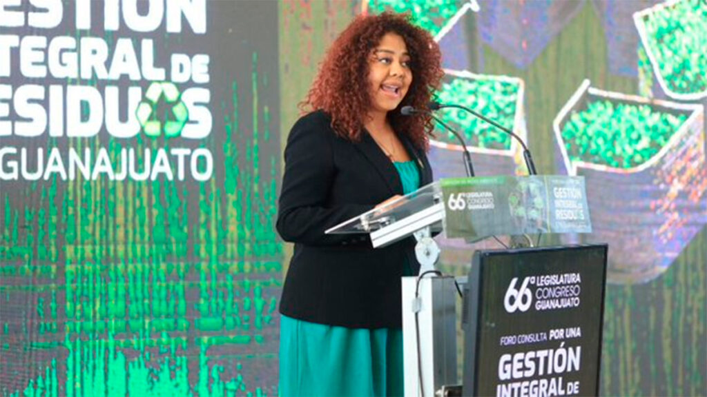 Debaten sobre el manejo de la basura en Foro