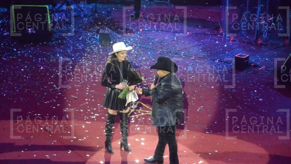 Chuy Lizárraga cierra con su tradicional fiesta el Palenque en León