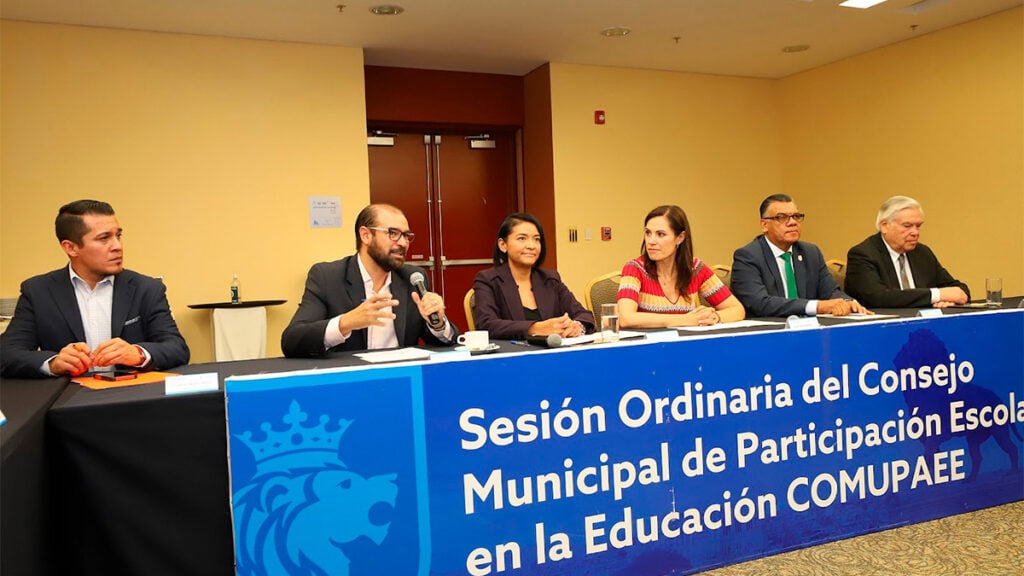 Presentan estrategia para fortalecer la salud mental en estudiantes de León