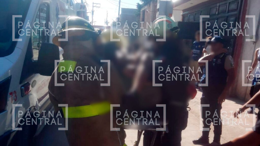 Nuevo Amanecer: Policía rescata a un hombre de un incendio