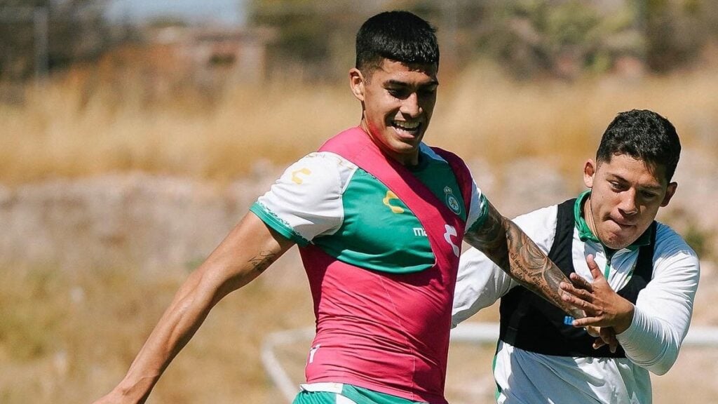 Adonis Frías: Otra vez es baja para enfrentar a Querétaro