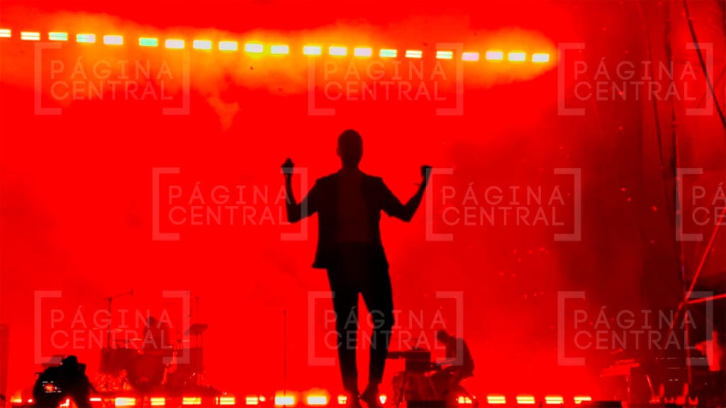 Keane ilumina la noche en Irapuato 