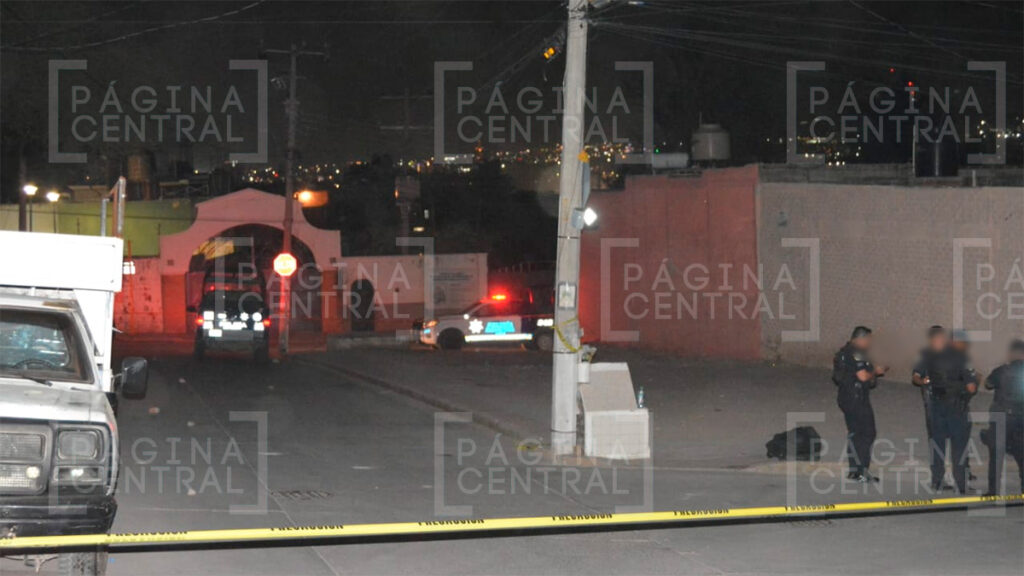 Los Castillos: Motosicarios balean a hombre en su carro