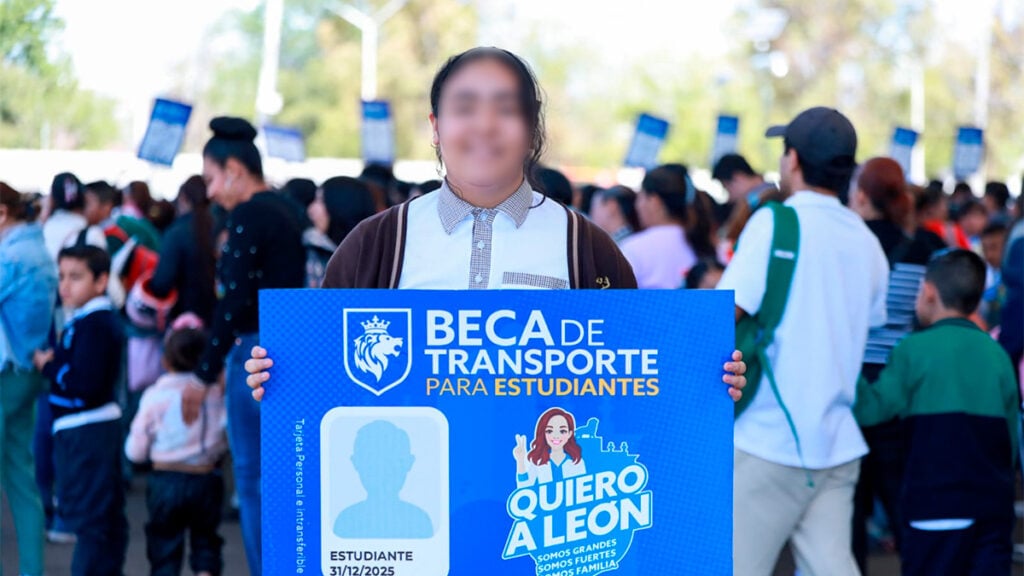 Beneficiados agradecen las Becas de Transporte