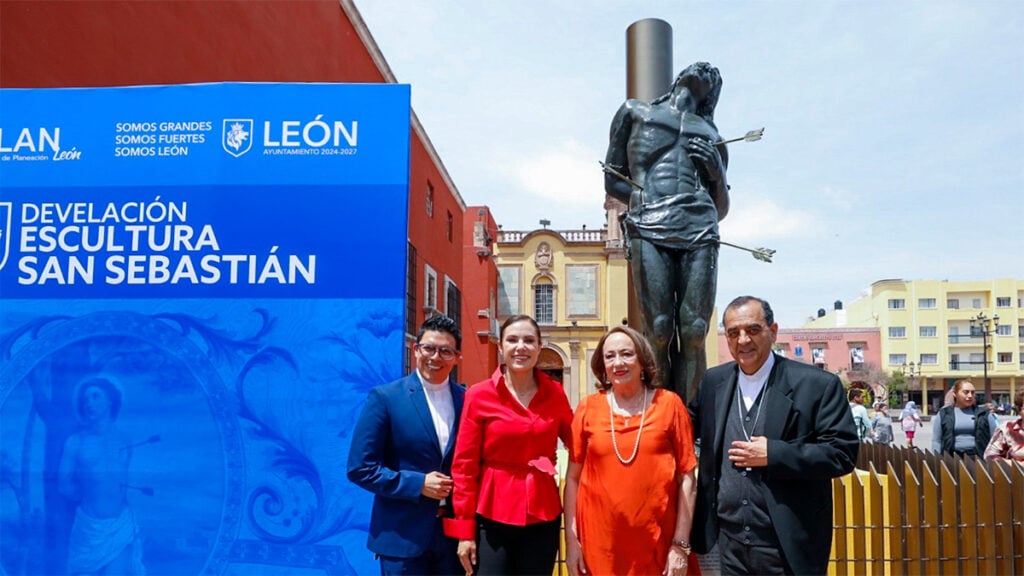 Debelan escultura de San Sebastián Mártir