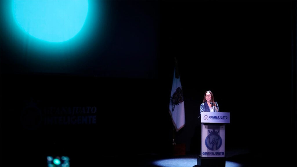 Libia Dennise presenta 'Guanajuato Inteligente'