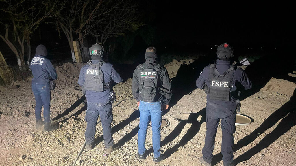 Villagrán: Hallan más de 80 mil litros de huachicol en Los Mexicanos