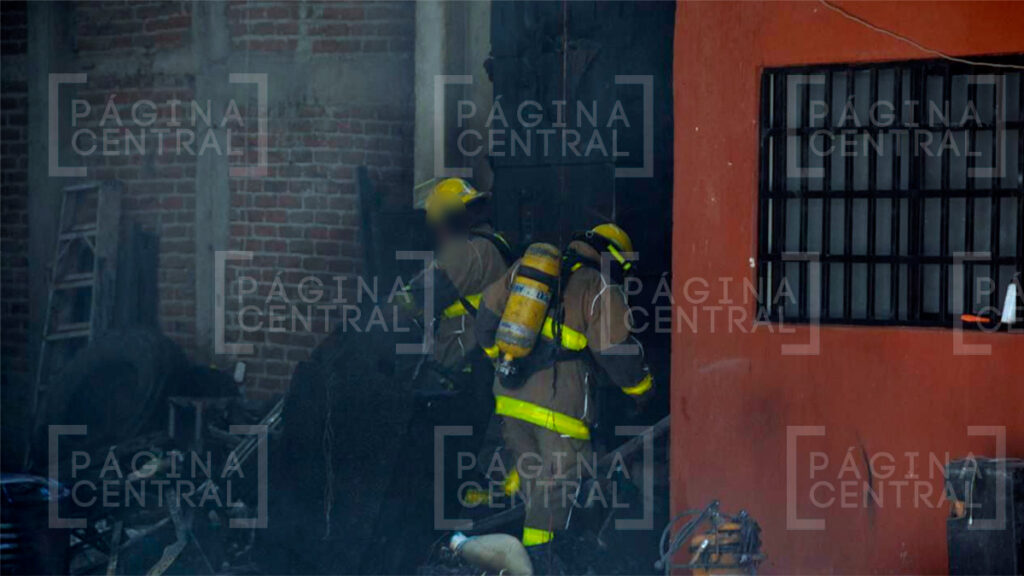 Valle de San Bernardo: Incendio en bodega 