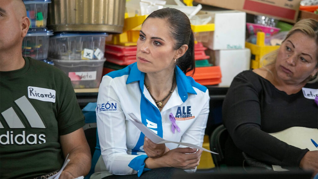 Acercan servicios de salud a mujeres en Los Jacales en el Día Internacional de la Mujer