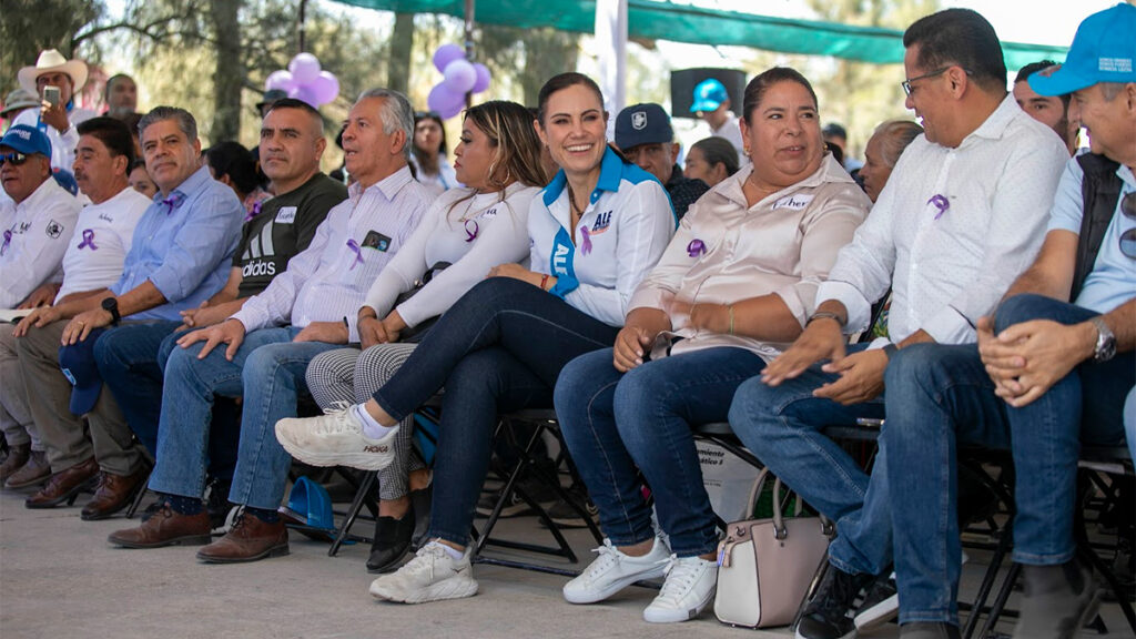 Acercan servicios de salud a mujeres en Los Jacales en el Día Internacional de la Mujer