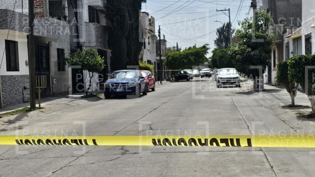 Villas de Santa Julia: Matan a una persona dentro de una casa