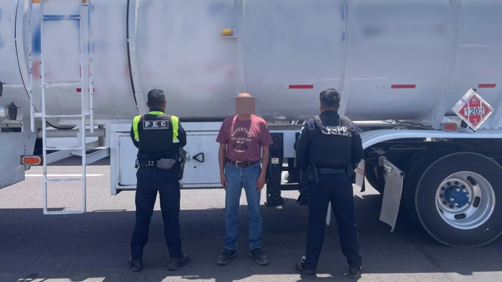 Aseguran 80 mil litros de huachicol en dos operativos coordinados