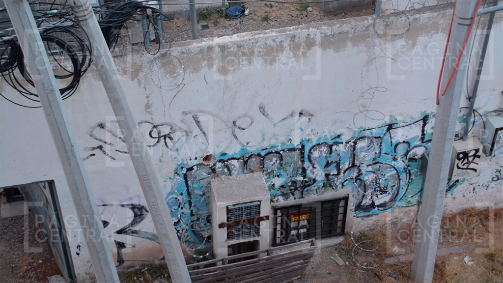 Hombre resulta electrocutado intentando robar cableado en San Bernardo