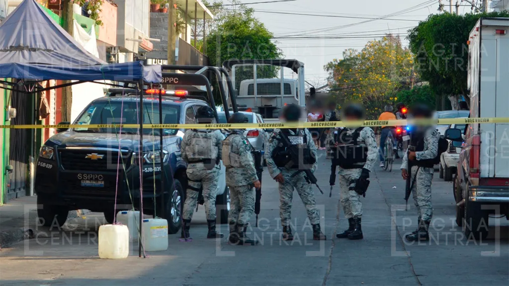 Lomas de Vista Hermosa; Ataque armado en tienda de abarrotes deja dos heridos