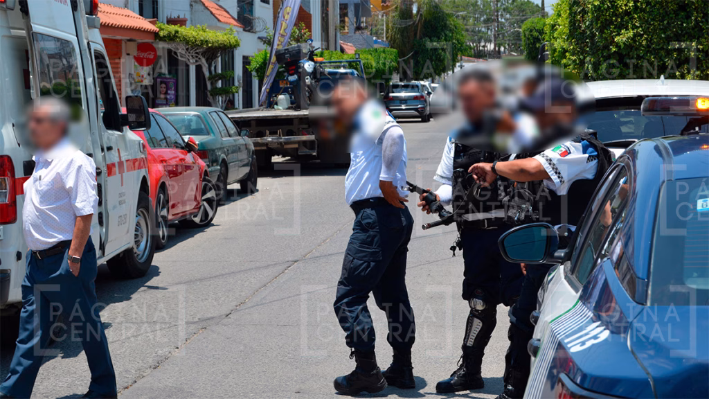 Choque en Santa Rosa de Lima: Carro da vuelta prohibida e impacta a dos motociclistas 
