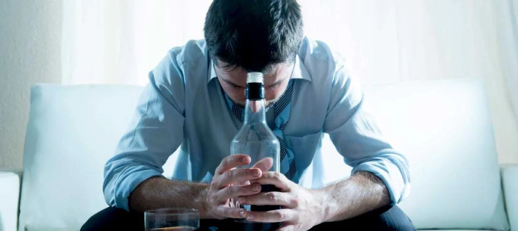 El alcohol daña tu cuerpo más de lo que imaginas; esto dicen los expertos