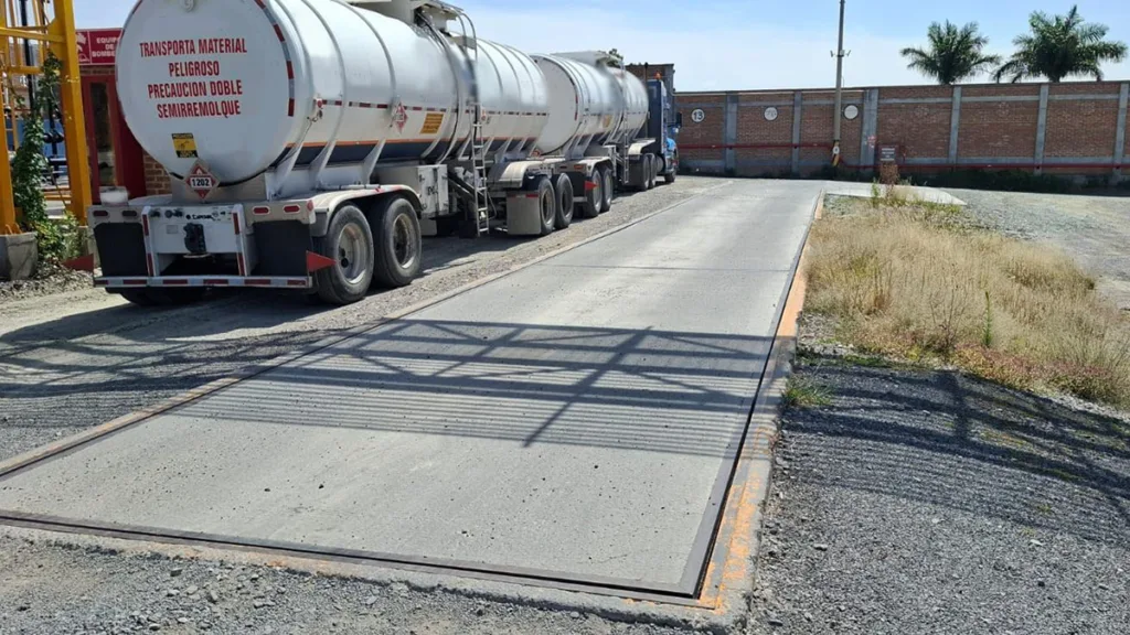 Histórico golpe al huachicol: decomisan combustible valuado en 30 millones de pesos