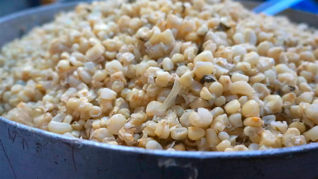 No reprimas el antojo, te contamos por qué los esquites pueden ser buenos para ti