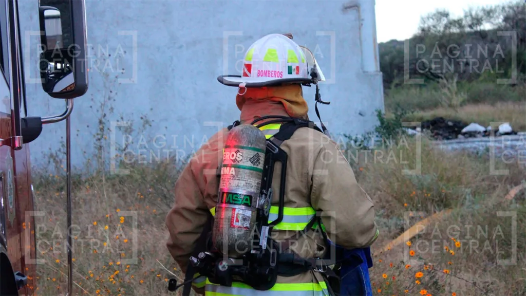 San Francisco del Rincón: Incendio en tenería moviliza a cuerpos de emergencia