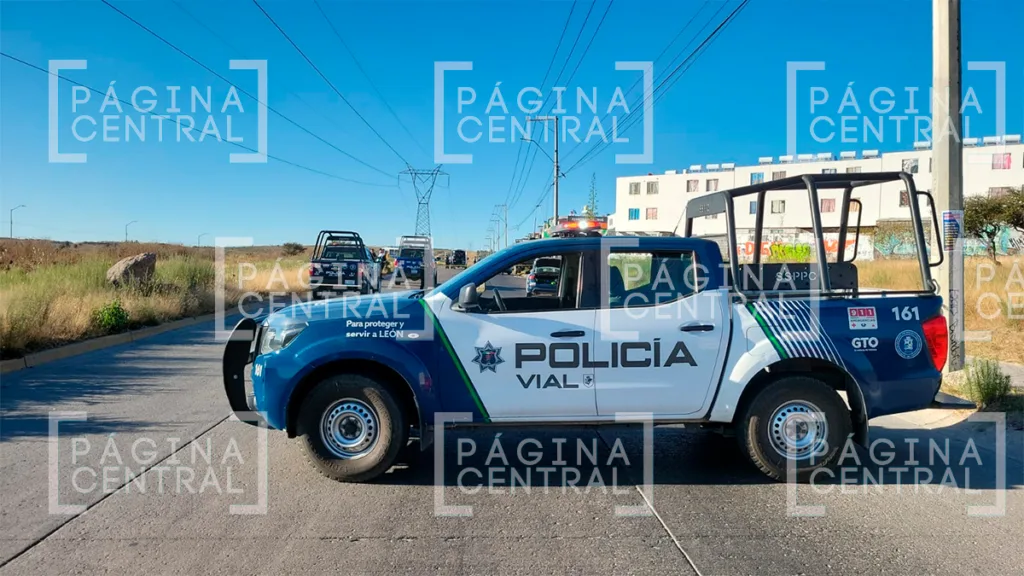 Brisas del Campestre: Camión de basura derriba poste, hay 4 lesionados