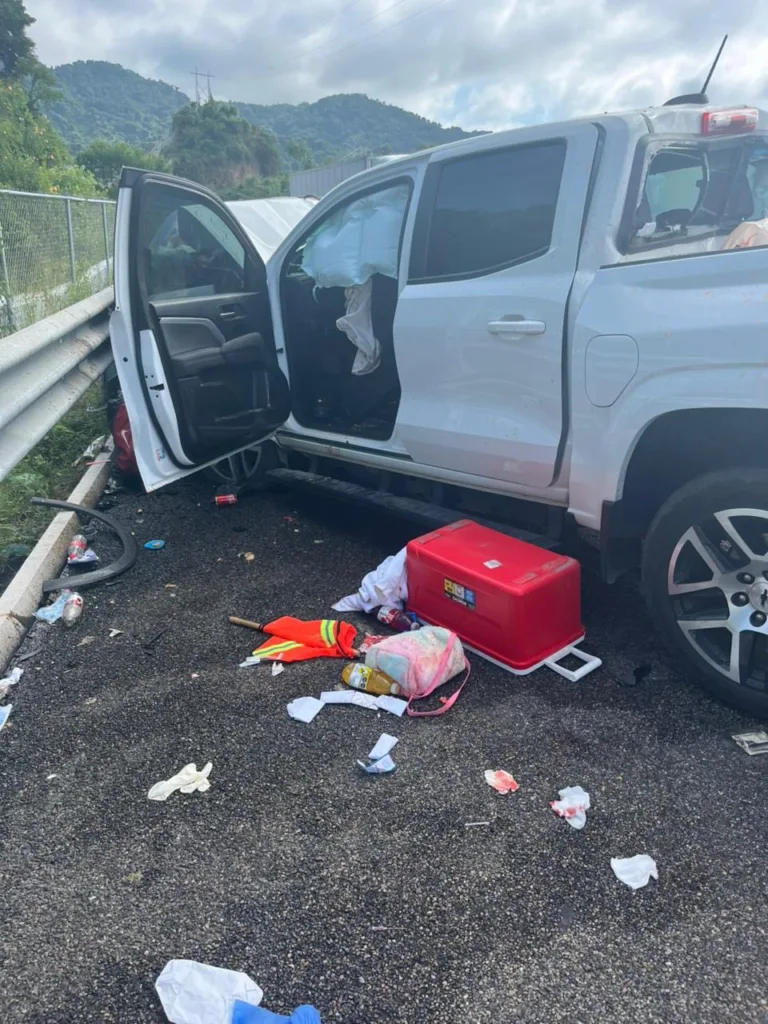 Nayarit: Familia guanajuatense muere en choque en Sayulita